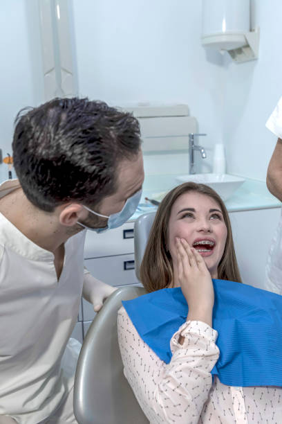 Best Emergency Dental Care for Broken or Chipped Teeth in Washburn, ND